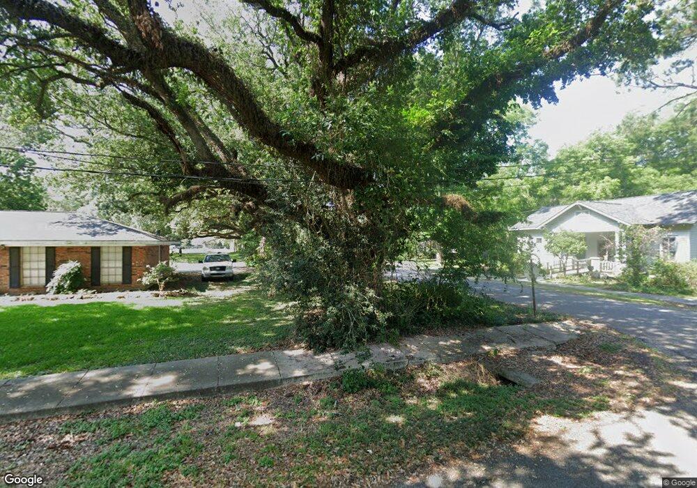 519 W Hudspeth St, Welsh, LA 70591 - photo 1