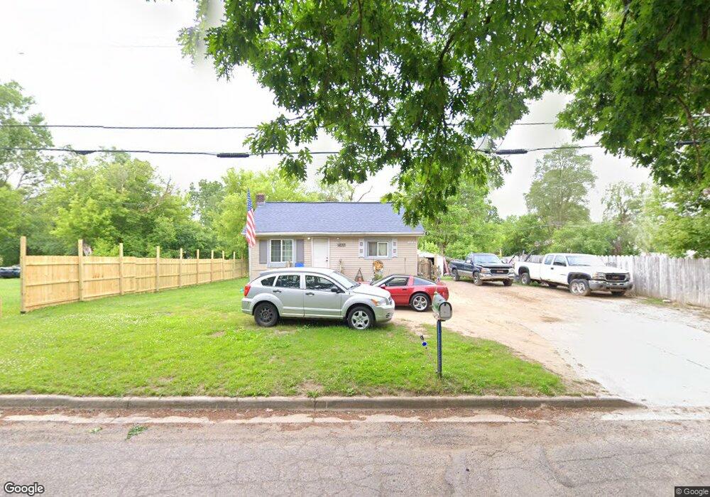 1237 W Princeton Ave, Flint, MI 48505 - photo 1