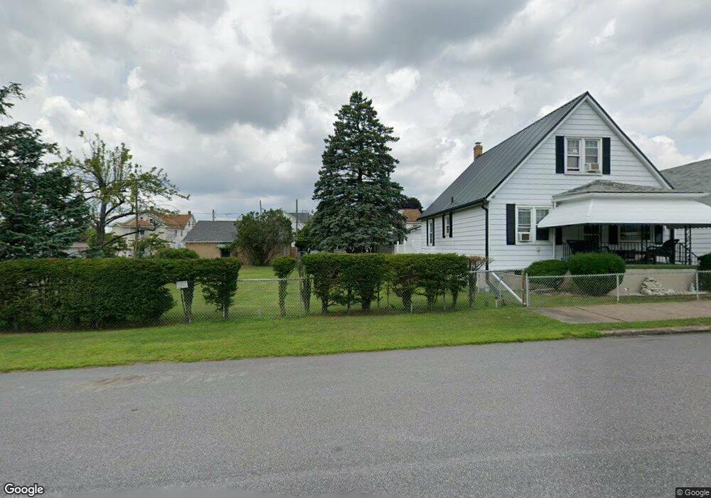 518 S Poplar St, Hazleton, PA 18201 - photo 1