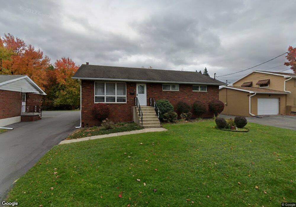 314 Field St, Dunmore, PA 18512 - photo 1