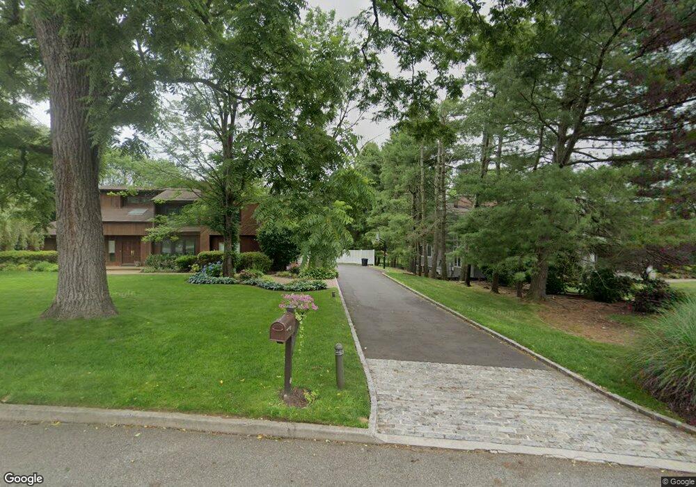 4 E Gate Rd, Suffern, NY 10901 - photo 1