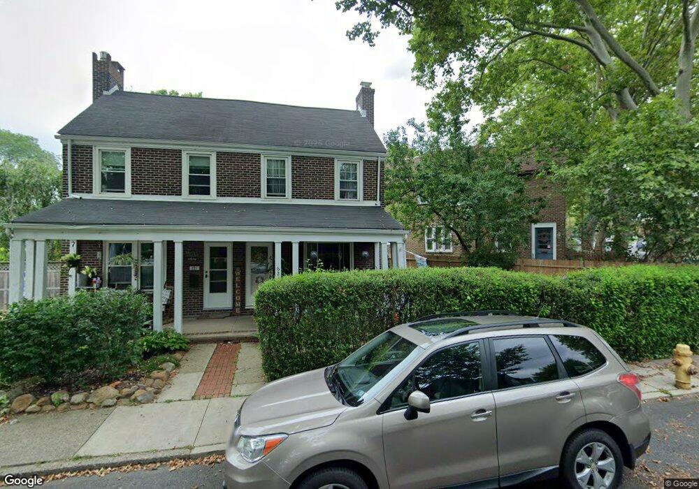 623 Dellwood St, Bethlehem, PA 18018 - photo 1