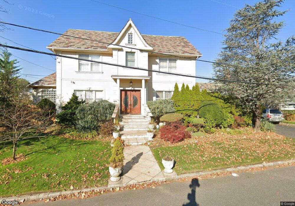 870 Knota Rd, Woodmere, NY 11598 - photo 1