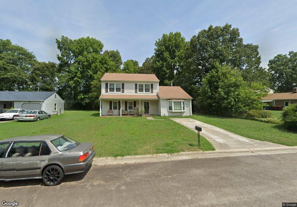 557 Scott St, Petersburg, VA 23805 - photo 1