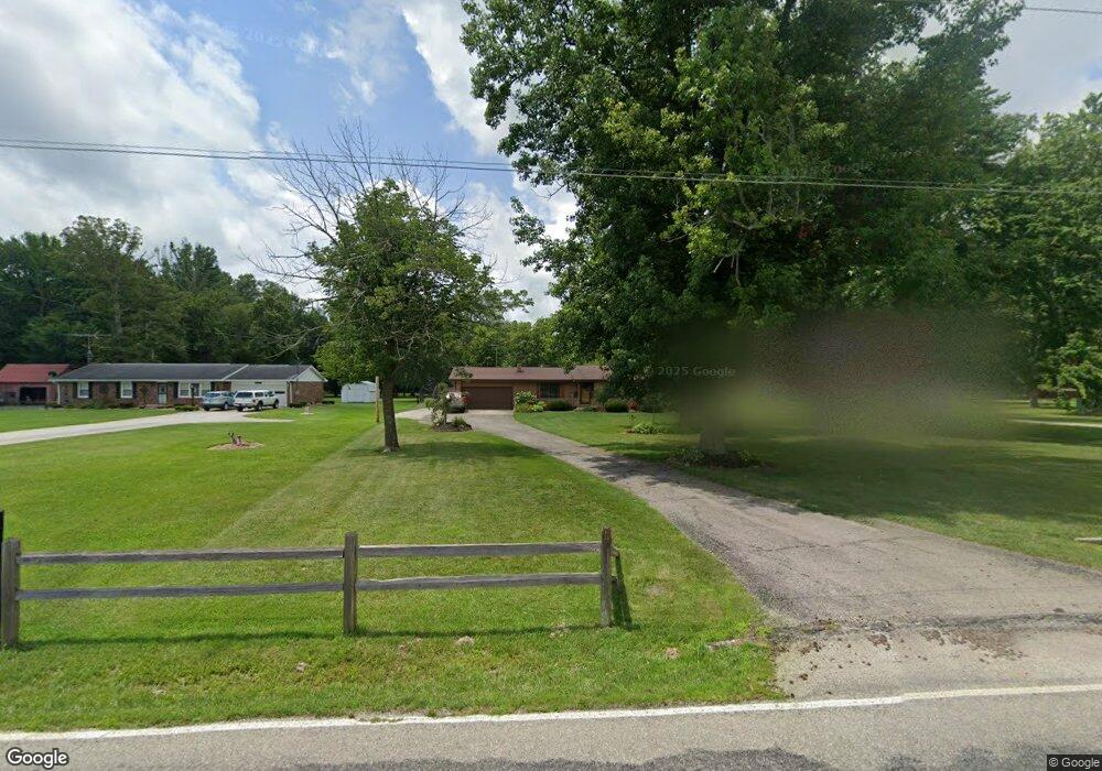 6672 S 400 W, Columbus, IN 47201 - photo 1