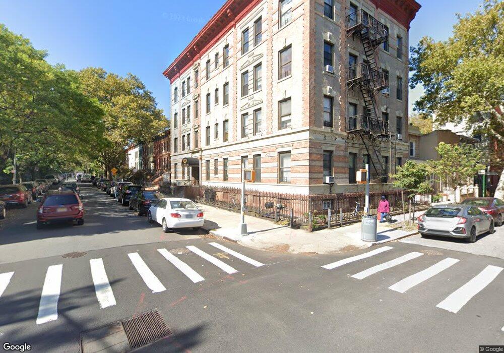 645 Macdonough St unit 2, Stuyvesant Heights, NY 11233 - photo 1