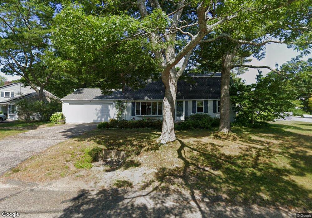 6 Tomahawk Dr, Centerville, MA 02632 - photo 1