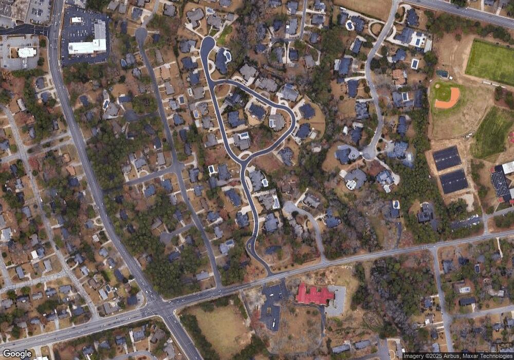 303 Forest Creek Dr, Fayetteville, NC 28303 - photo 1