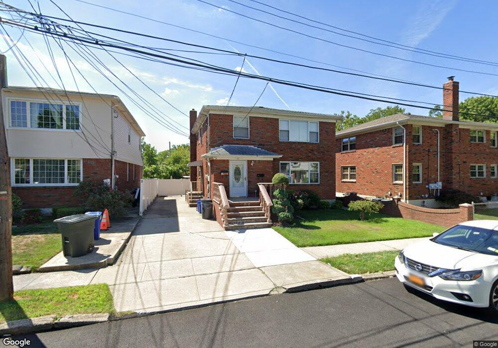 48 Thomas St, Staten Island, NY 10306 - photo 1