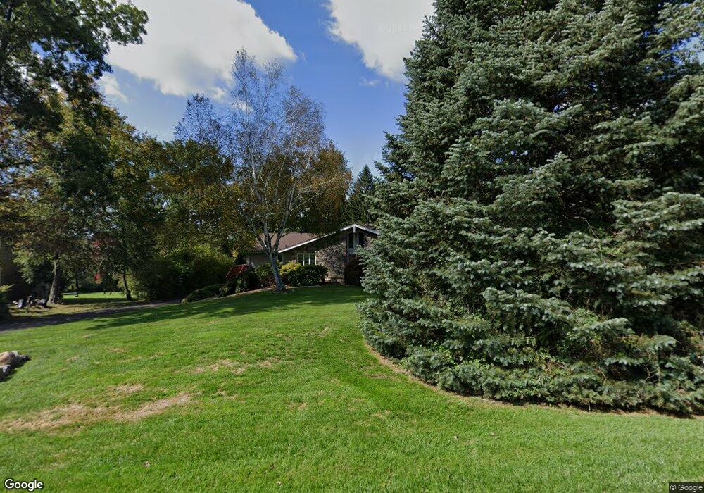 15 W Ridge Rd, New Fairfield, CT 06812 - photo 1