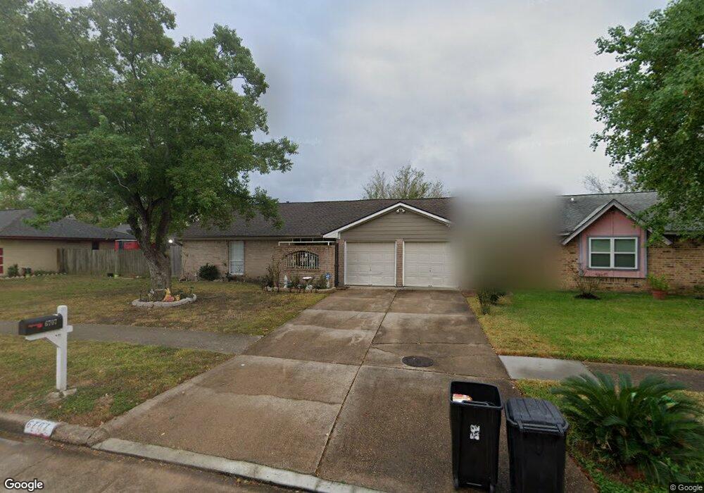 6707 Feather Creek Dr, Houston, TX 77086 - photo 1