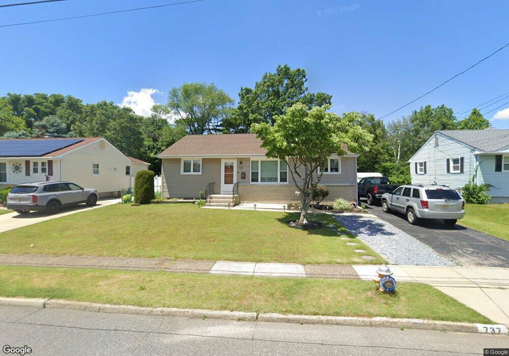 737 W 3rd Ave, Runnemede, NJ 08078 - photo 1