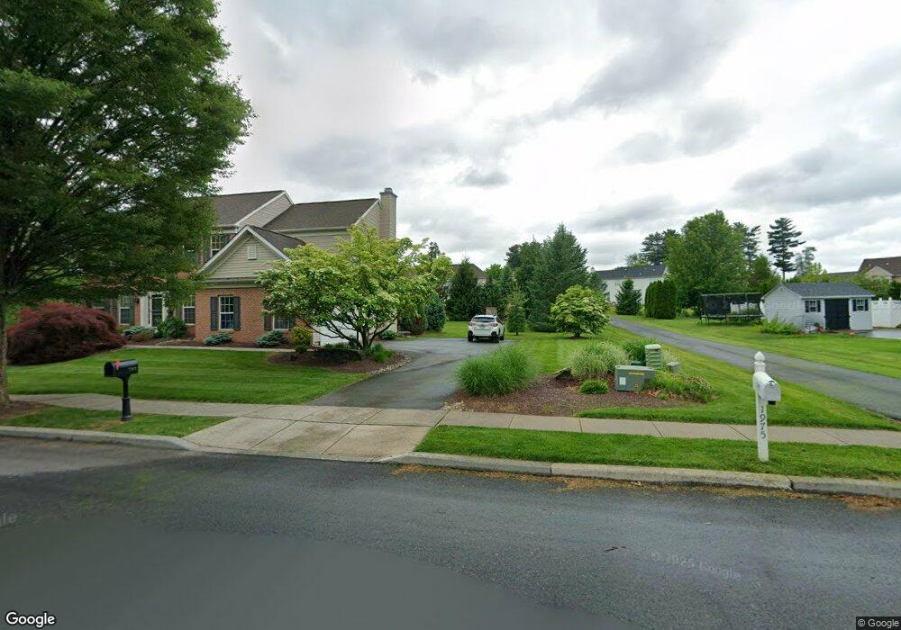 1954 Winthrop Way, Macungie, PA 18062 - photo 1