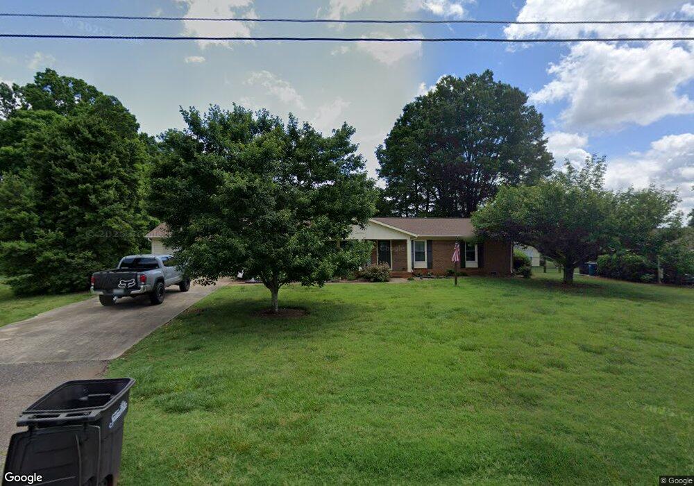 1837 Kenmore Dr, Statesville, NC 28625 - photo 1