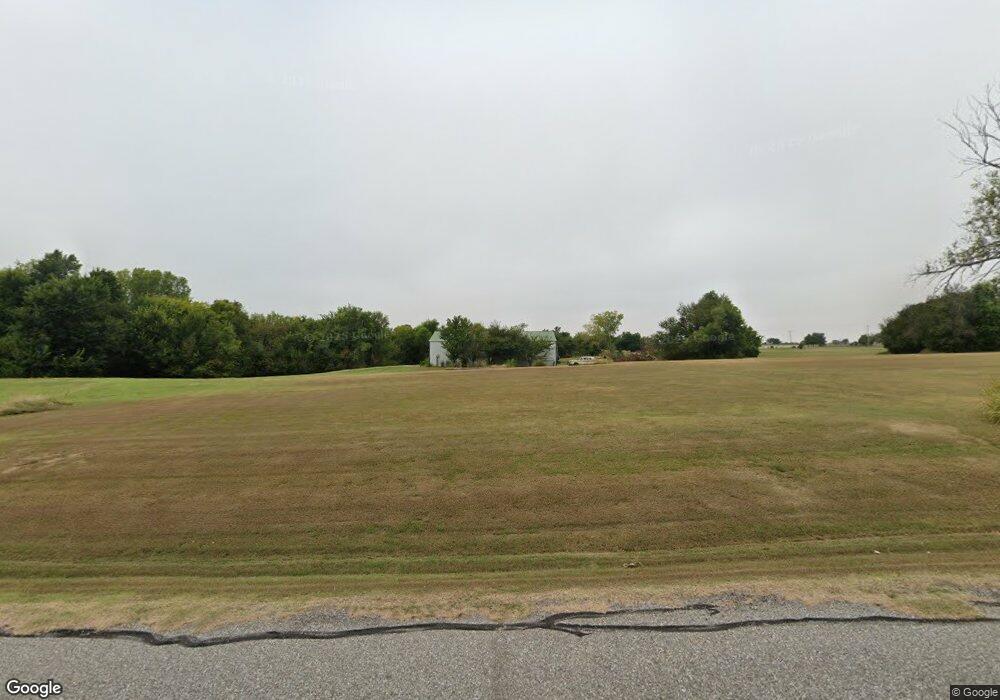 23301 Bob White Dr, Edmond, OK 73025 - photo 1