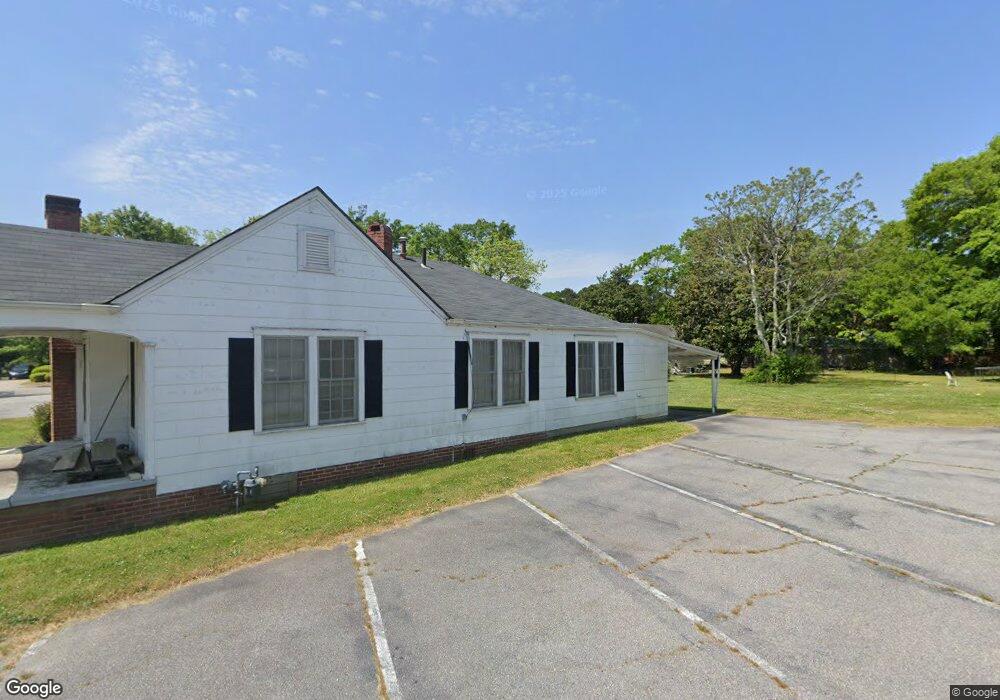 264 N Broad St, Winder, GA 30680 - photo 1