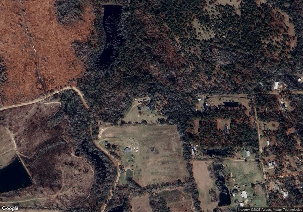 434 Justin Cir, Douglas, GA 31533 - photo 1