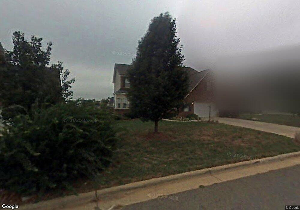 3686 Oak Chase Dr, High Point, NC 27265 - photo 1