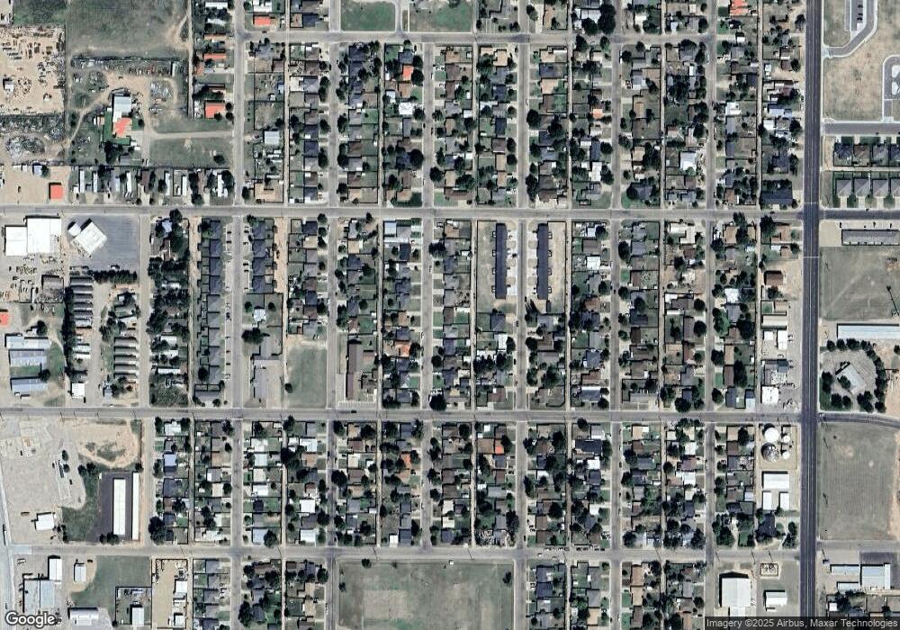 510 Pine Ave, Dumas, TX 79029 - photo 1