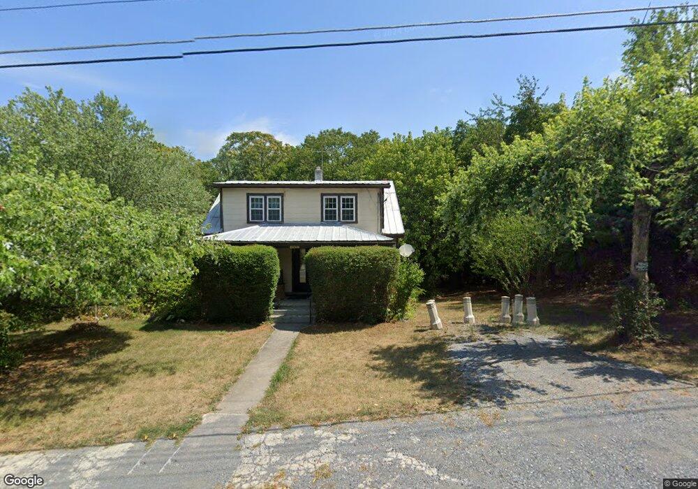 706 Chestnut Hill Rd, Harpers Ferry, WV 25425 - photo 1