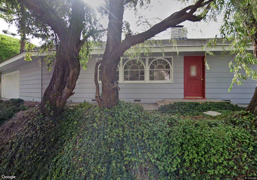 5019 Calatrana Dr, Woodland Hills, CA 91364 - photo 1