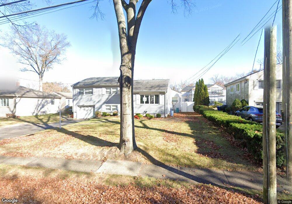 197 Morningside Rd, Paramus, NJ 07652 - photo 1