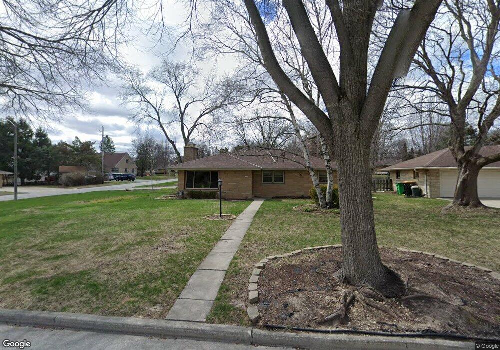 1305 N 117th St, Milwaukee, WI 53226 - photo 1