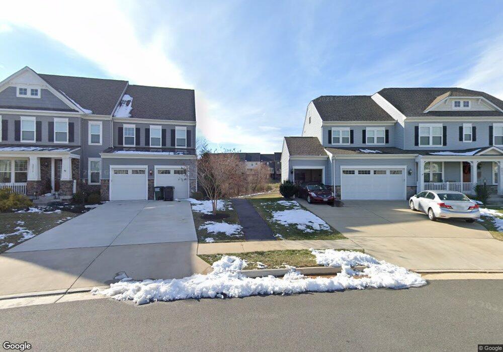 8874 Old Dominion Hunt Cir, Manassas, VA 20110 - photo 1