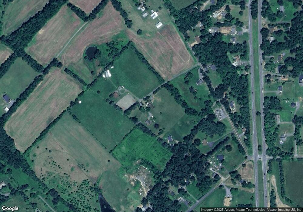 7209 Birchfield Ln, Bealeton, VA 22712 - photo 1