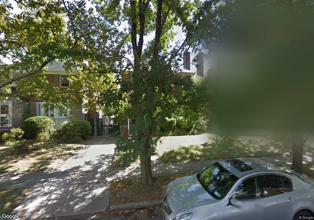 8051 190th St, Hollis, NY 11423 - photo 1