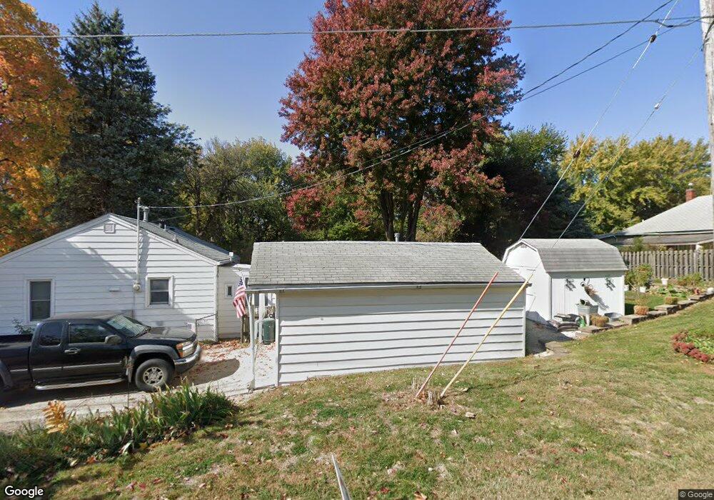 796 E Aurora Ave, Des Moines, IA 50313 - photo 1