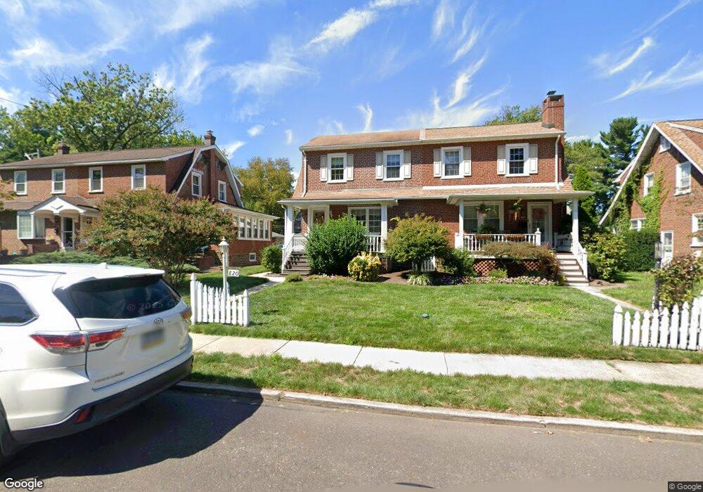 820 N Chestnut St, Lansdale, PA 19446 - photo 1