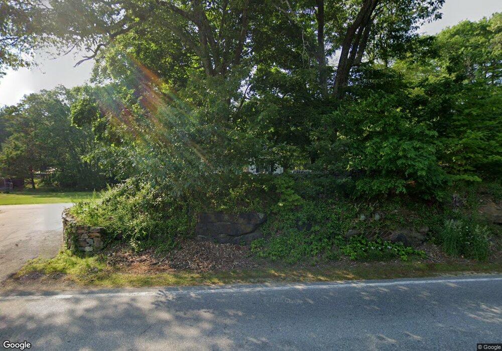 142 Marsh Rd, Pelham, NH 03076 - photo 1