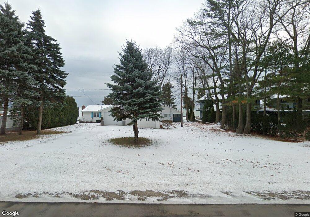 396 N Huron Rd, Au Gres, MI 48703 - photo 1