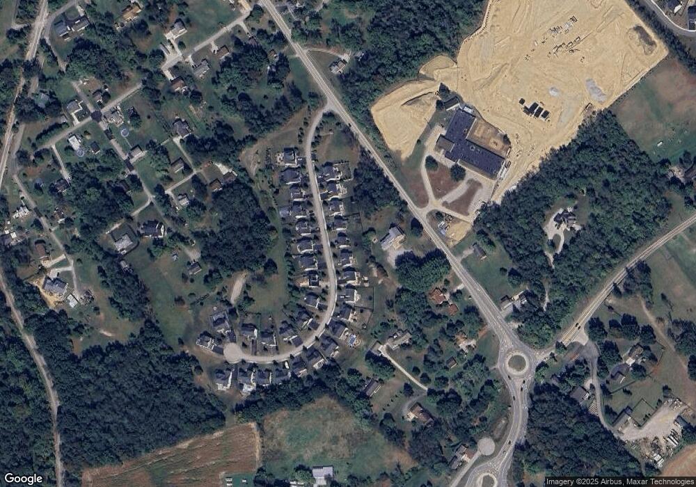 111 Highcroft Cir, Eighty Four, PA 15330 - photo 1