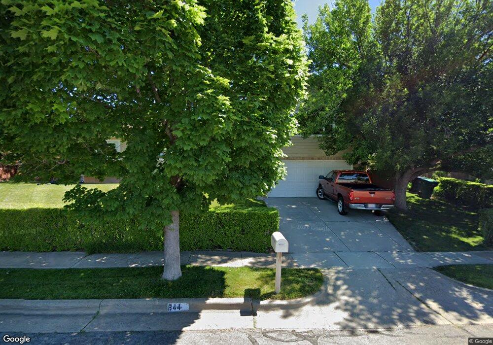 844 N Hill Blvd, Layton, UT 84041 - photo 1