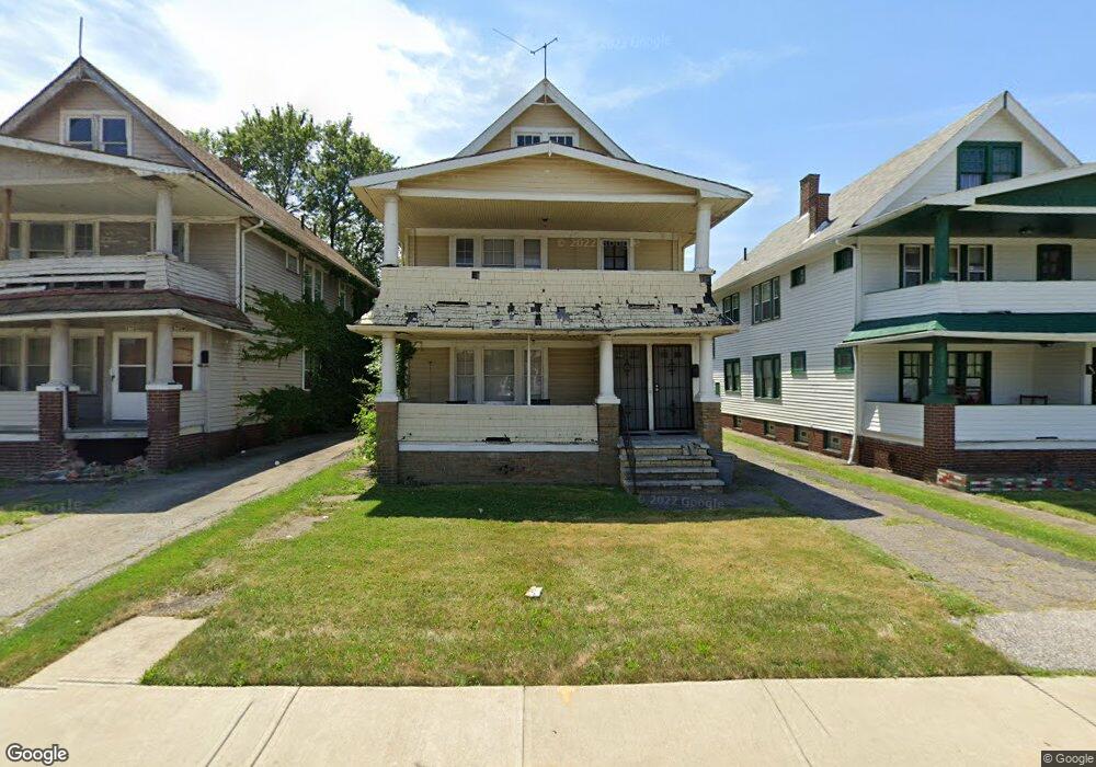 1724 Noble Rd, Cleveland, OH 44112 - photo 1