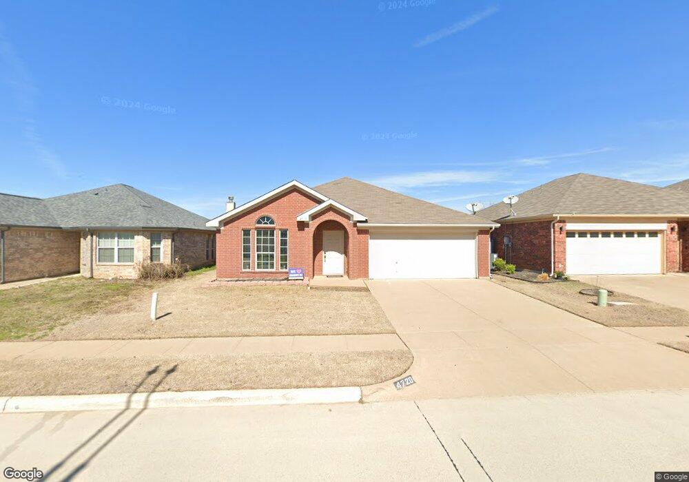 4722 Topaz Ln, Granbury, TX 76049 - photo 1