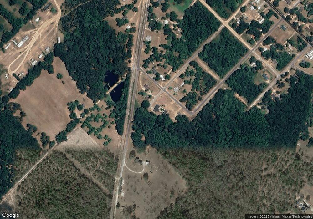 111 Center Ave, McRae-helena, GA 31037 - photo 1