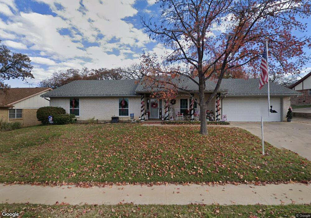 3604 Berwick Ln, Bedford, TX 76021 - photo 1
