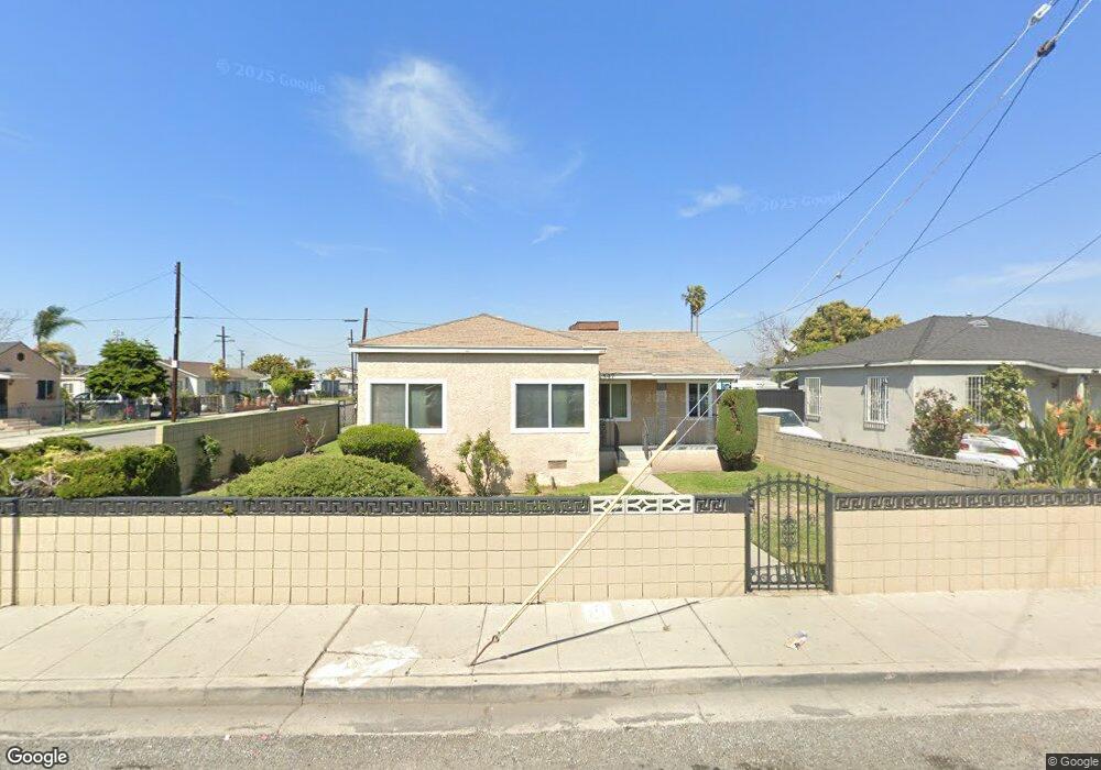 847 W Cedar St, Compton, CA 90220 - photo 1