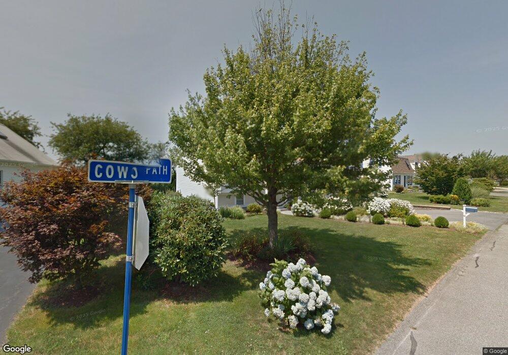 8 Cows Path Rd, Middletown, RI 02842 - photo 1