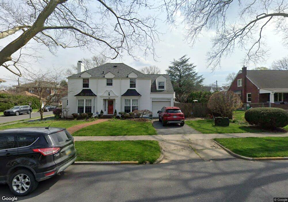 2328 W Allen St unit 2334, Allentown, PA 18104 - photo 1