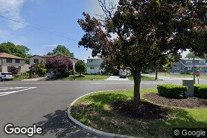 260 Phillips Ave, South Hackensack, NJ 07606