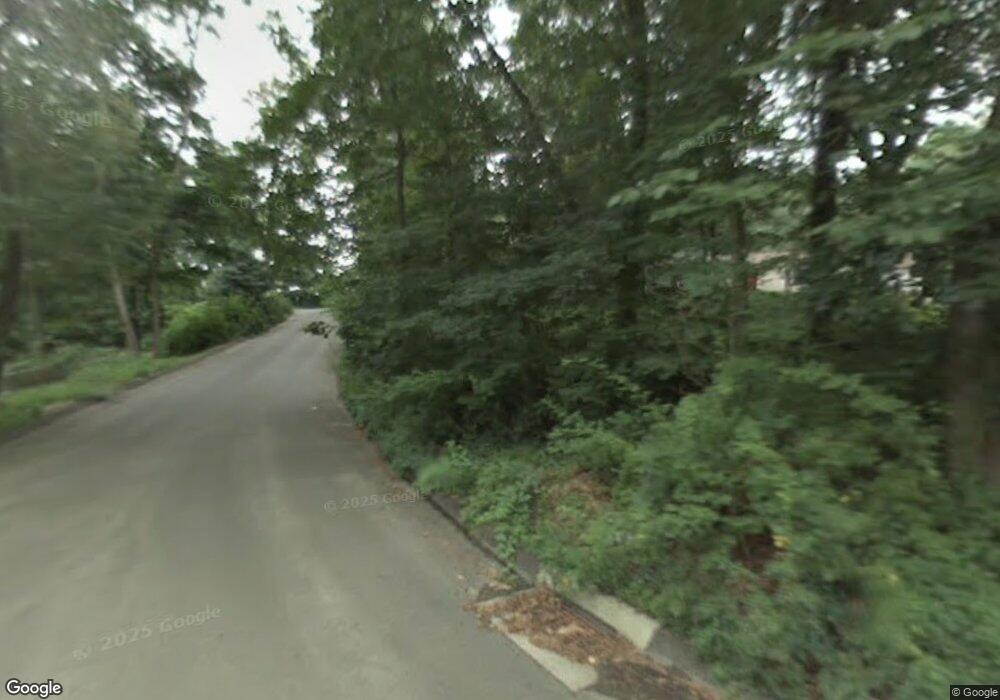 12 Hillcrest Dr, Newtown, CT 06470 - photo 1