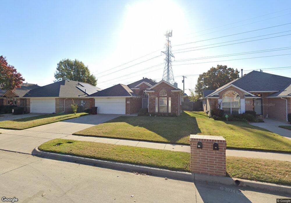 317 Chantilly Ct, Hurst, TX 76054 - photo 1