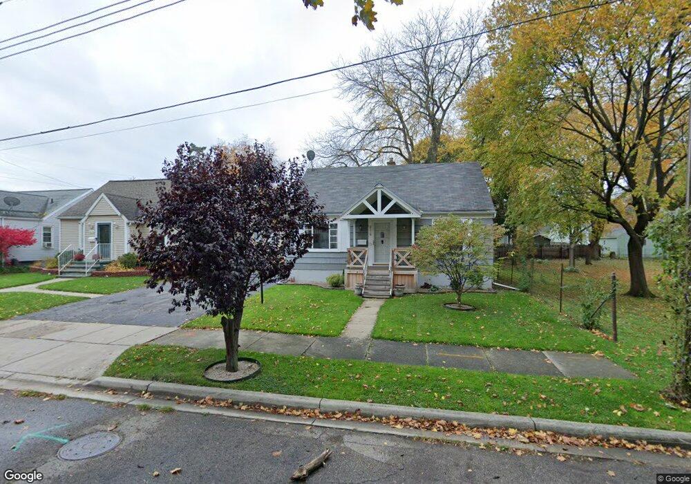 2110 Grant St, Lansing, MI 48910 - photo 1