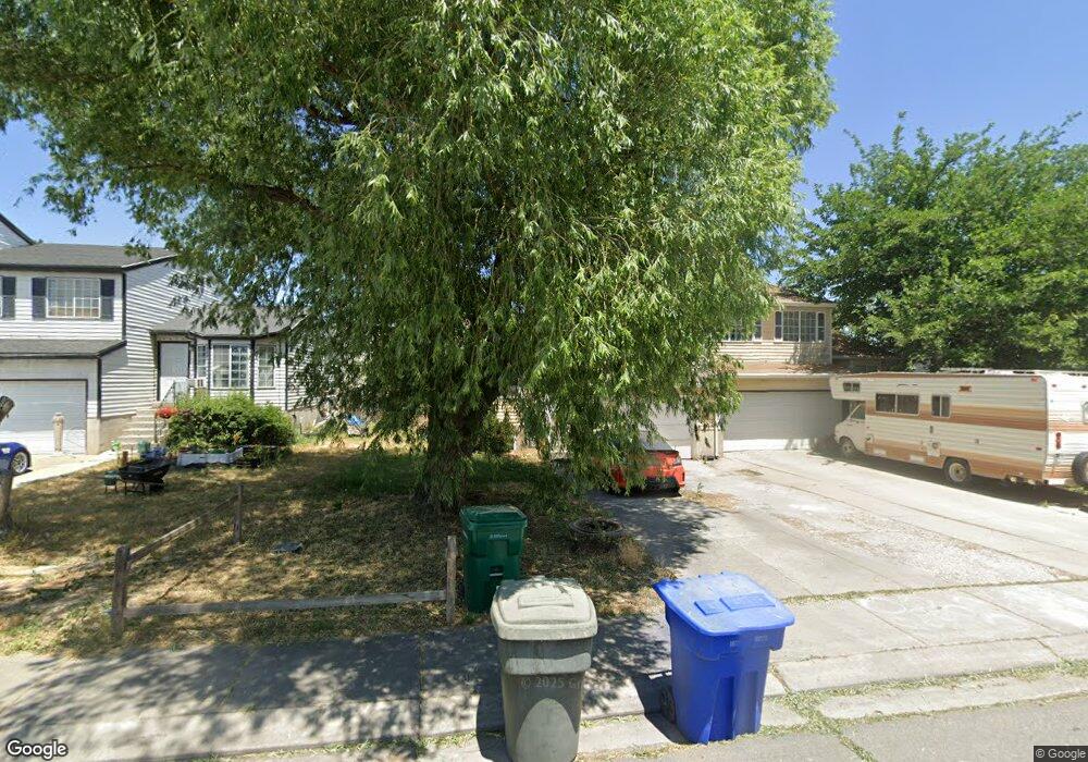 1556 Almond Ln, West Jordan, UT 84088 - photo 1