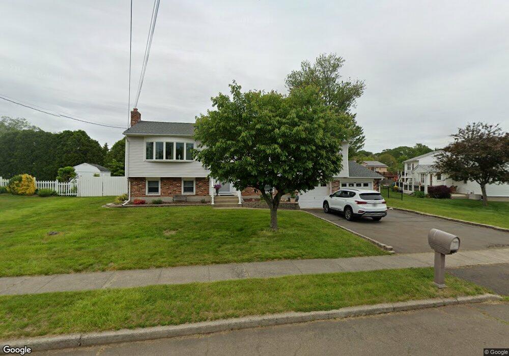 8 Cowpen Rd, West Haven, CT 06516 - photo 1