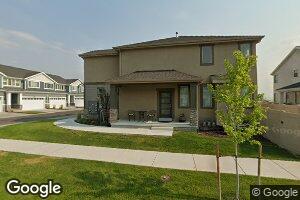 1074 W Chimney Pass Dr, Bluffdale, UT 84065